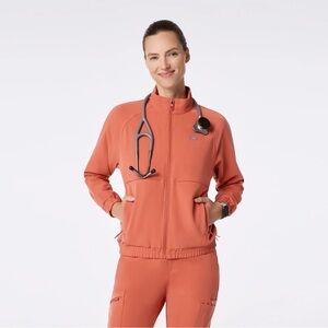 BRAND NEW Figs XS Sydney Scrub Jacket (Spiced Cider)